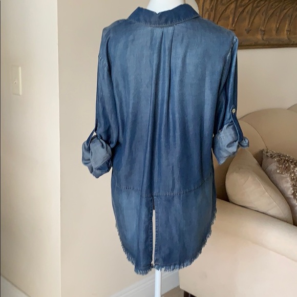 CLOTH AND STONE button down split back shirt large - Picture 5 of 6